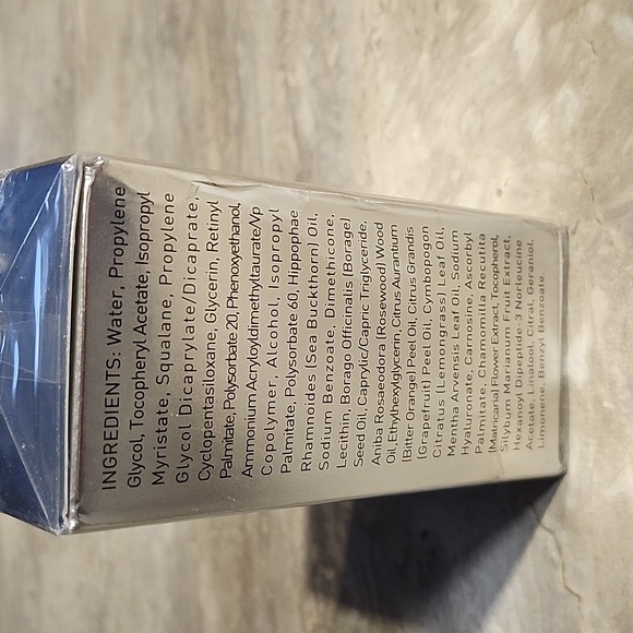 Lavié OULALÂ Face & Neck Booster Serum - Picture 11 of 14